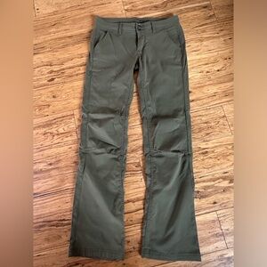 Prana Halle size 4